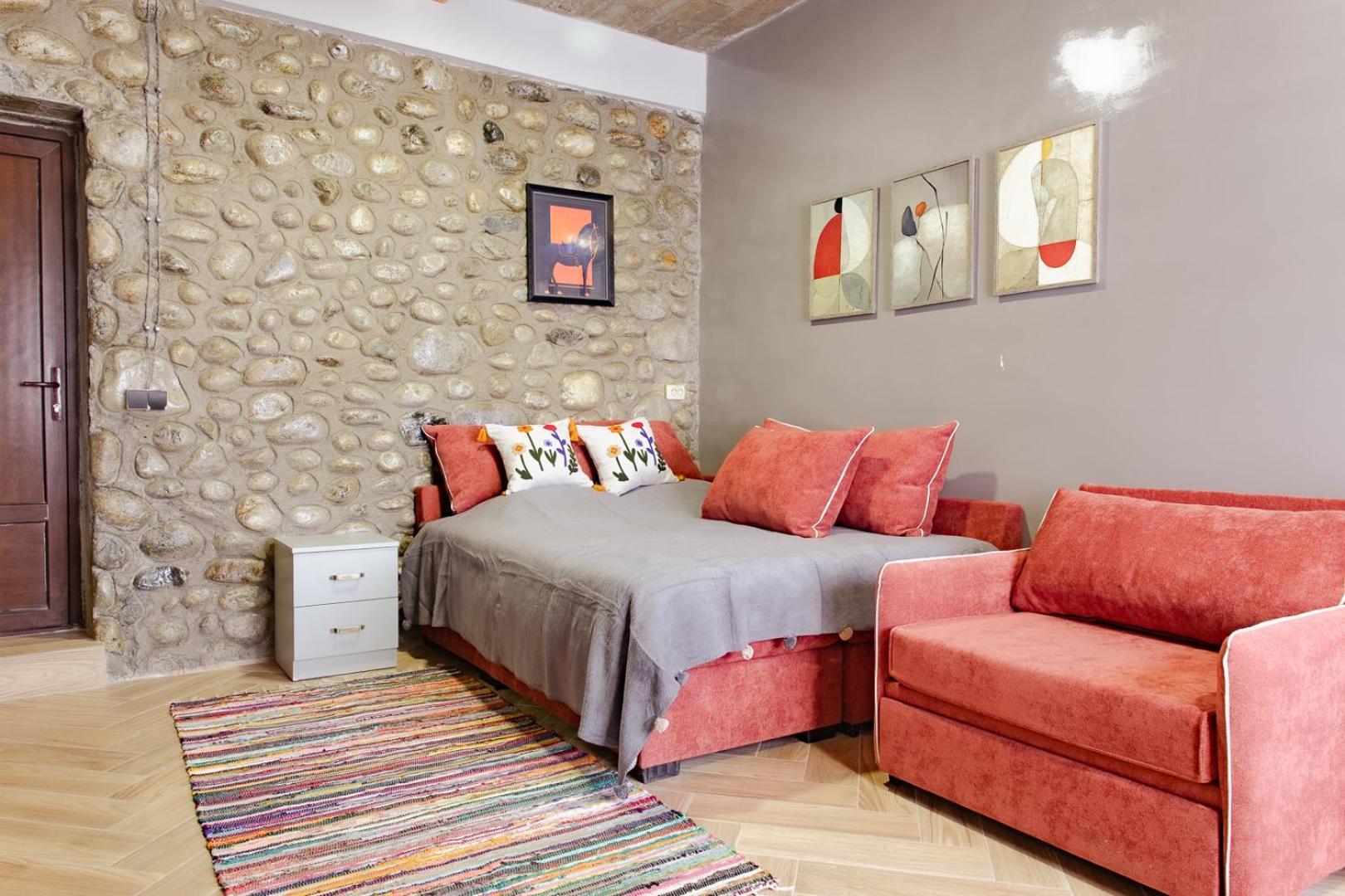 Manoni Ratiani'S Guesthouse Mestia Exterior photo